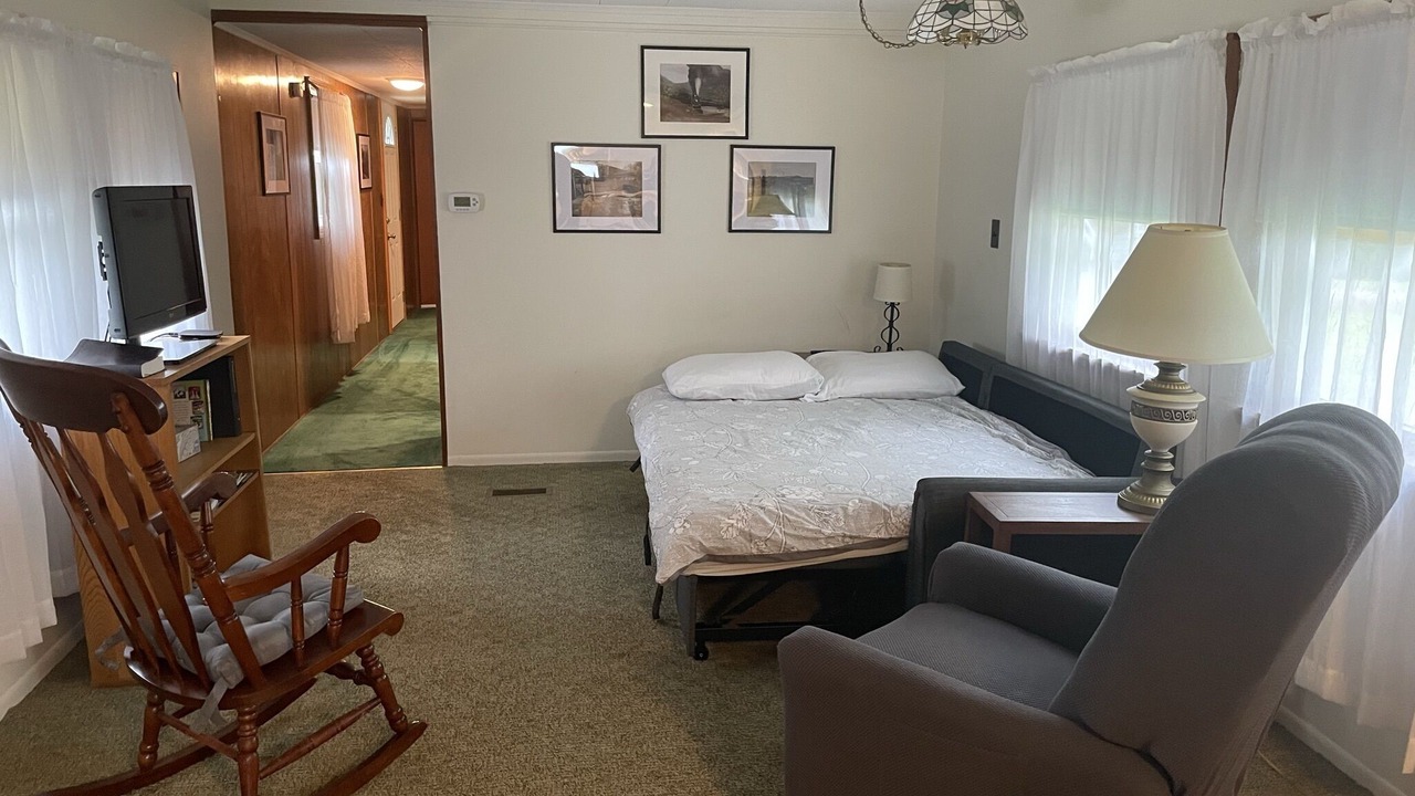 Photo of Bedroom in Rockwood