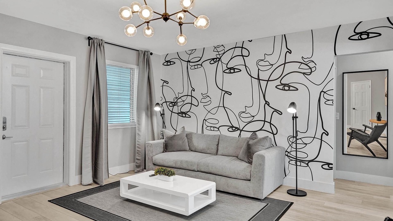 Photo of Livingroom in West Avenue