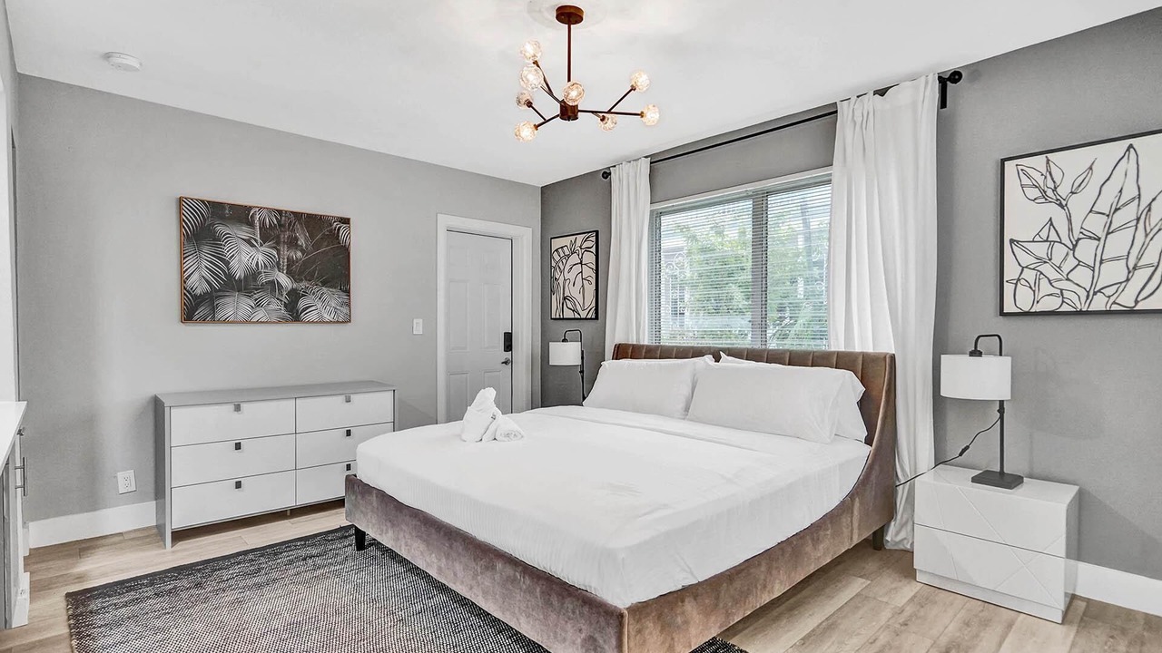 Photo of Bedroom in West Avenue