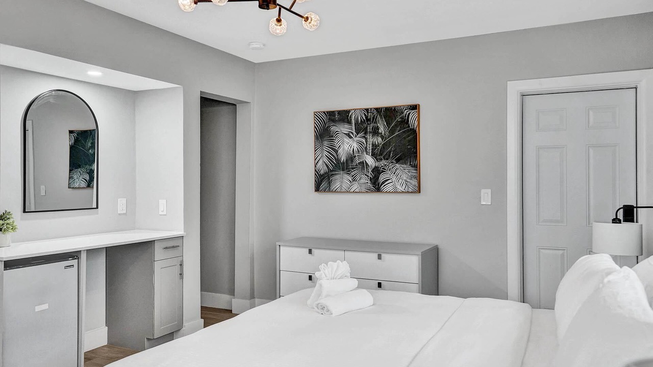 Photo of Bedroom in West Avenue