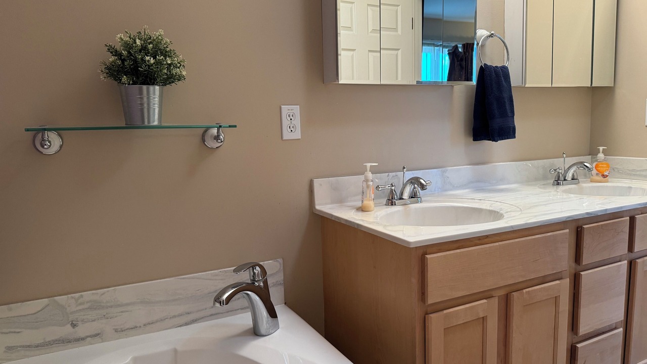 Photo of Bathroom in The Gate