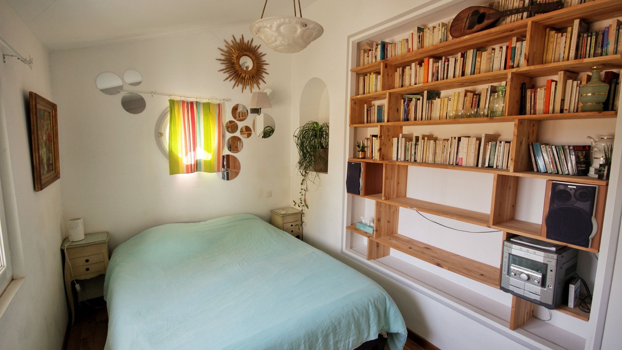 Photo of Bedroom in Vailhauques