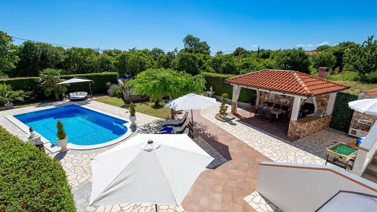 Photo of Outdoor in Kras