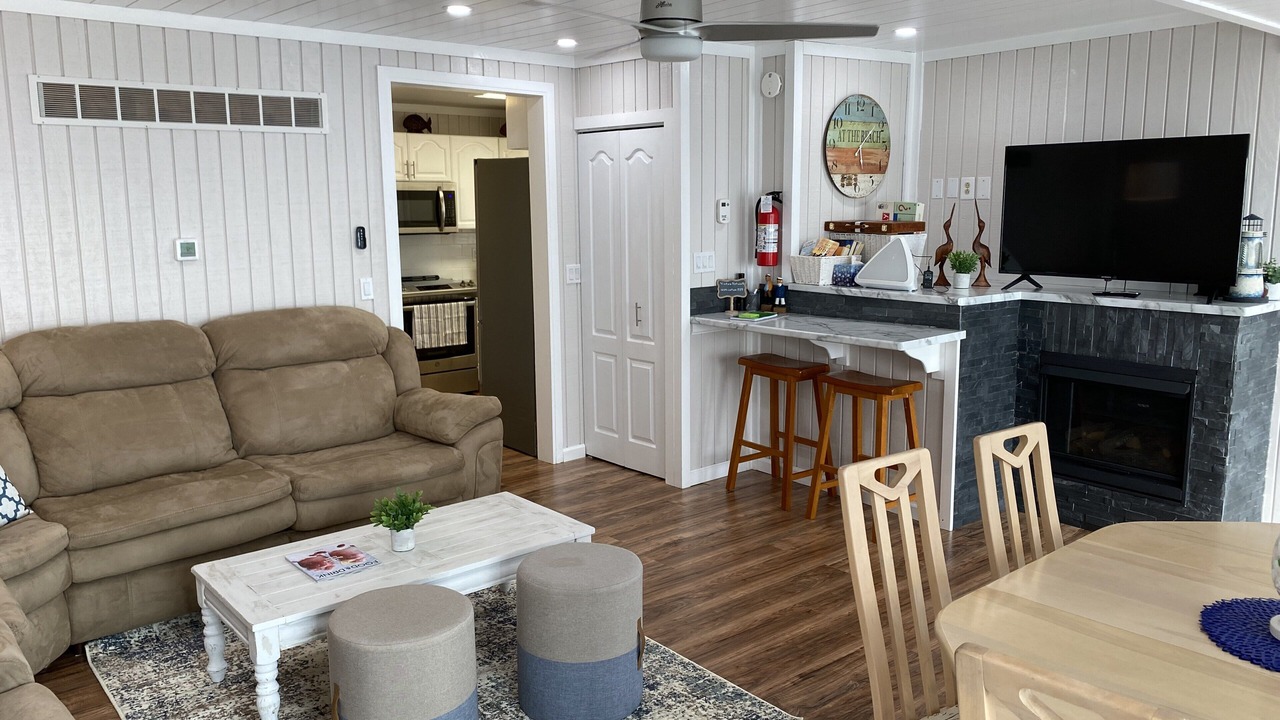 Photo of Livingroom in Leamington
