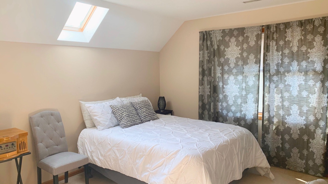 Photo of Bedroom in Ames