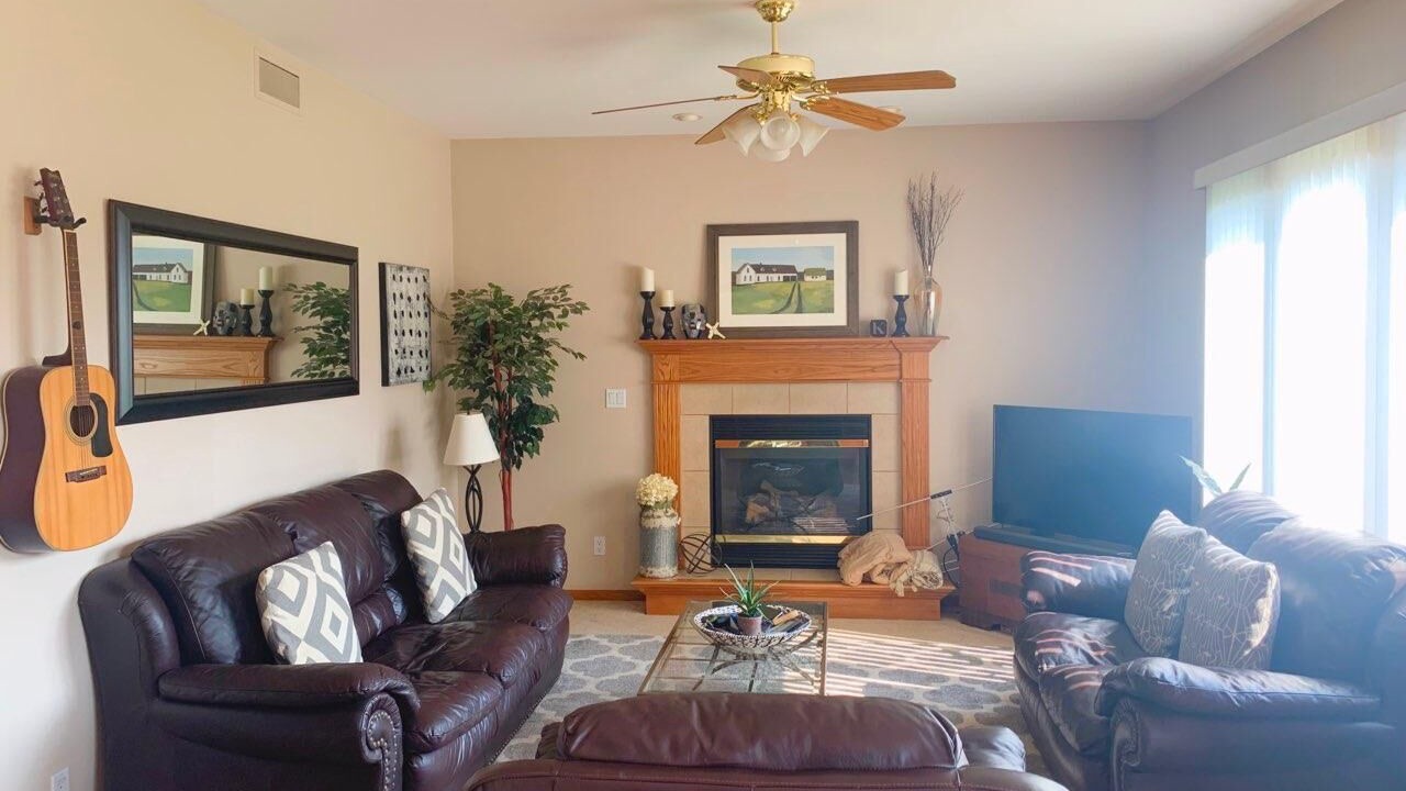 Photo of Livingroom in Ames