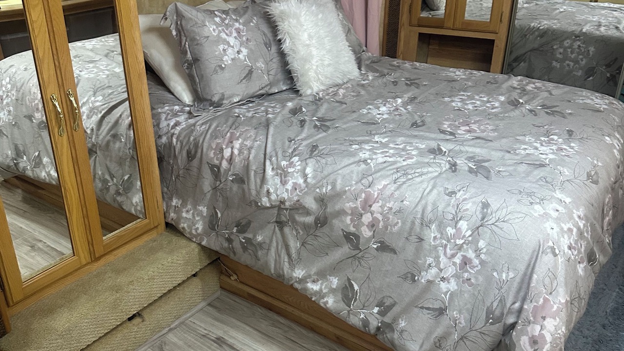 Photo of Bedroom in Cleveland