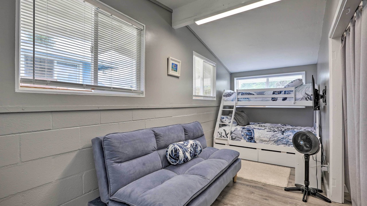 Photo of Others in Punaluu