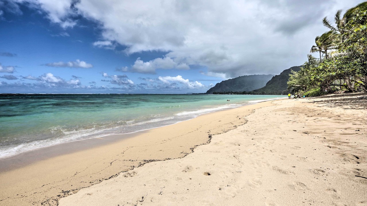 Photo of Others in Punaluu