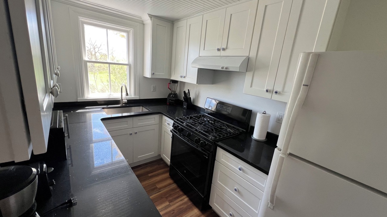 Photo of Kitchen in Block Island
