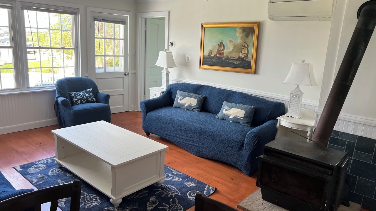 Photo of Livingroom in Block Island