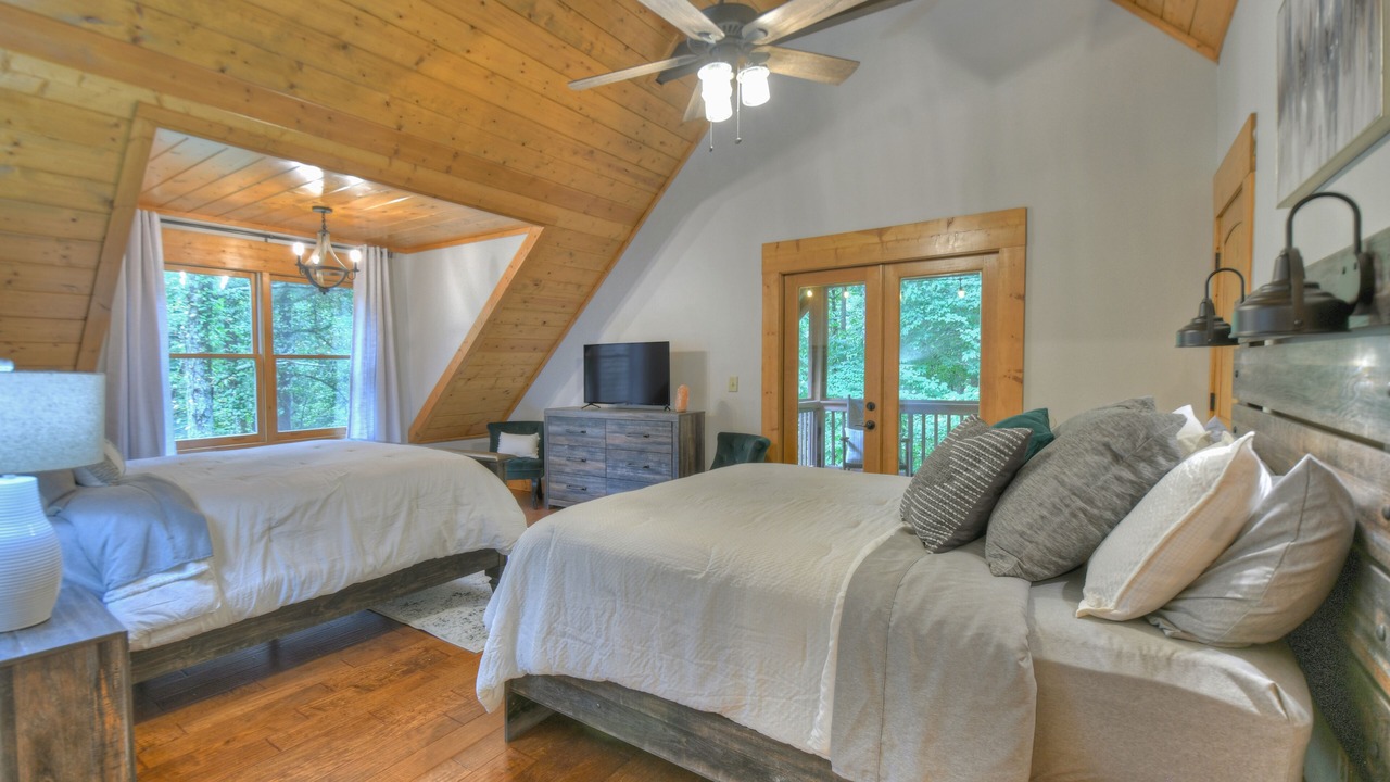 Photo of Bedroom in Ellijay