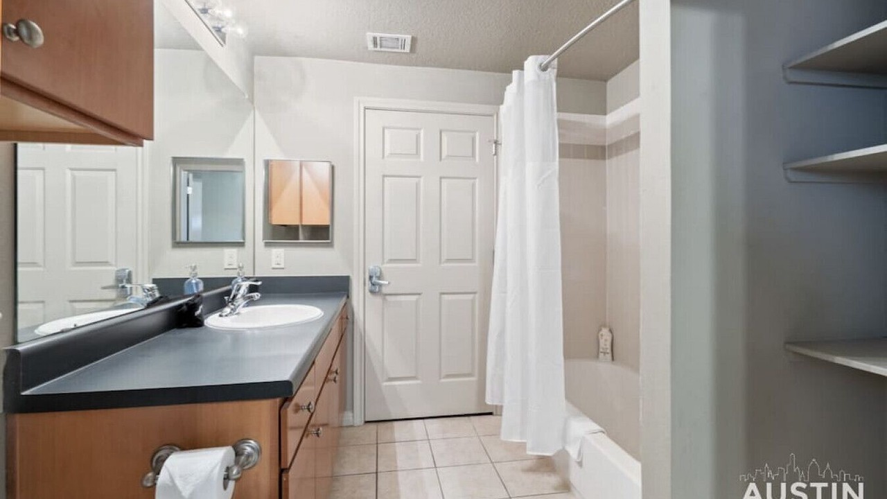 Photo of Bathroom in West Campus