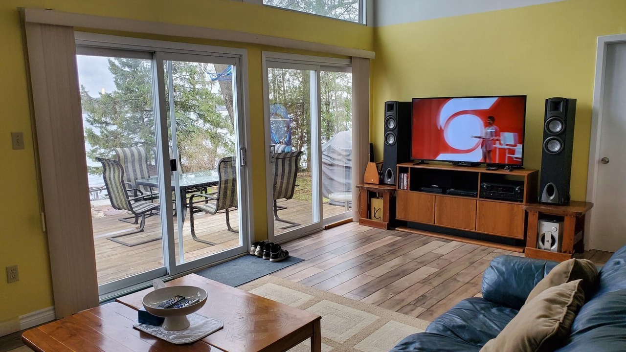 Photo of Livingroom in Fenelon Falls