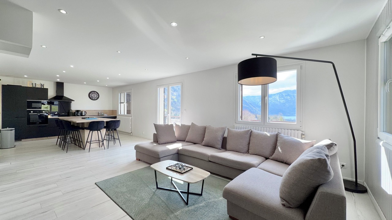 Photo of Livingroom in Nances