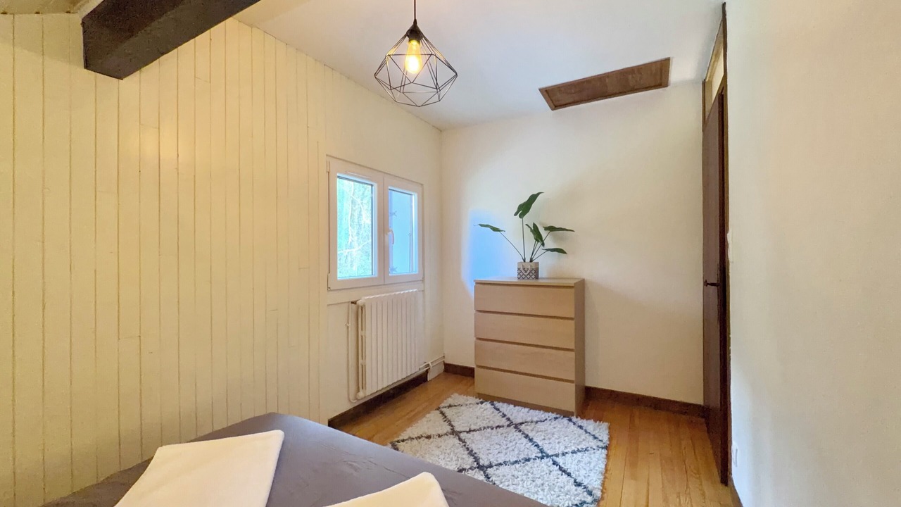 Photo of Bedroom in Nances