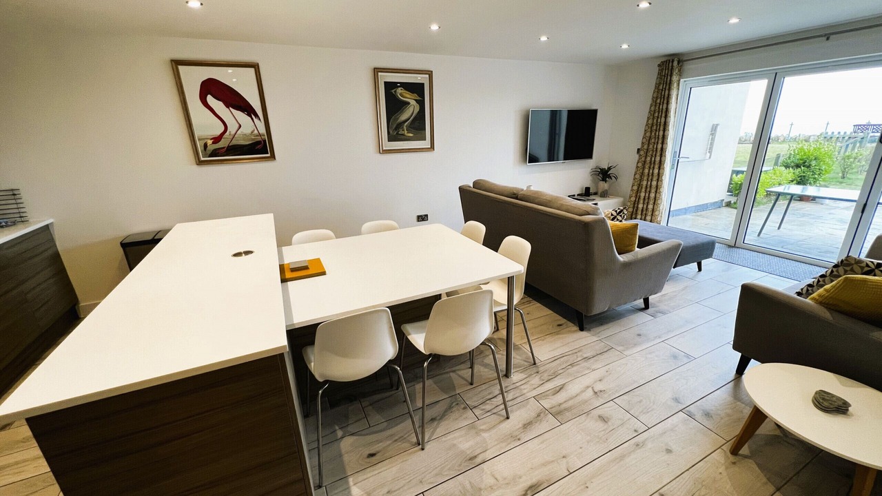 Photo of Others in Sandown