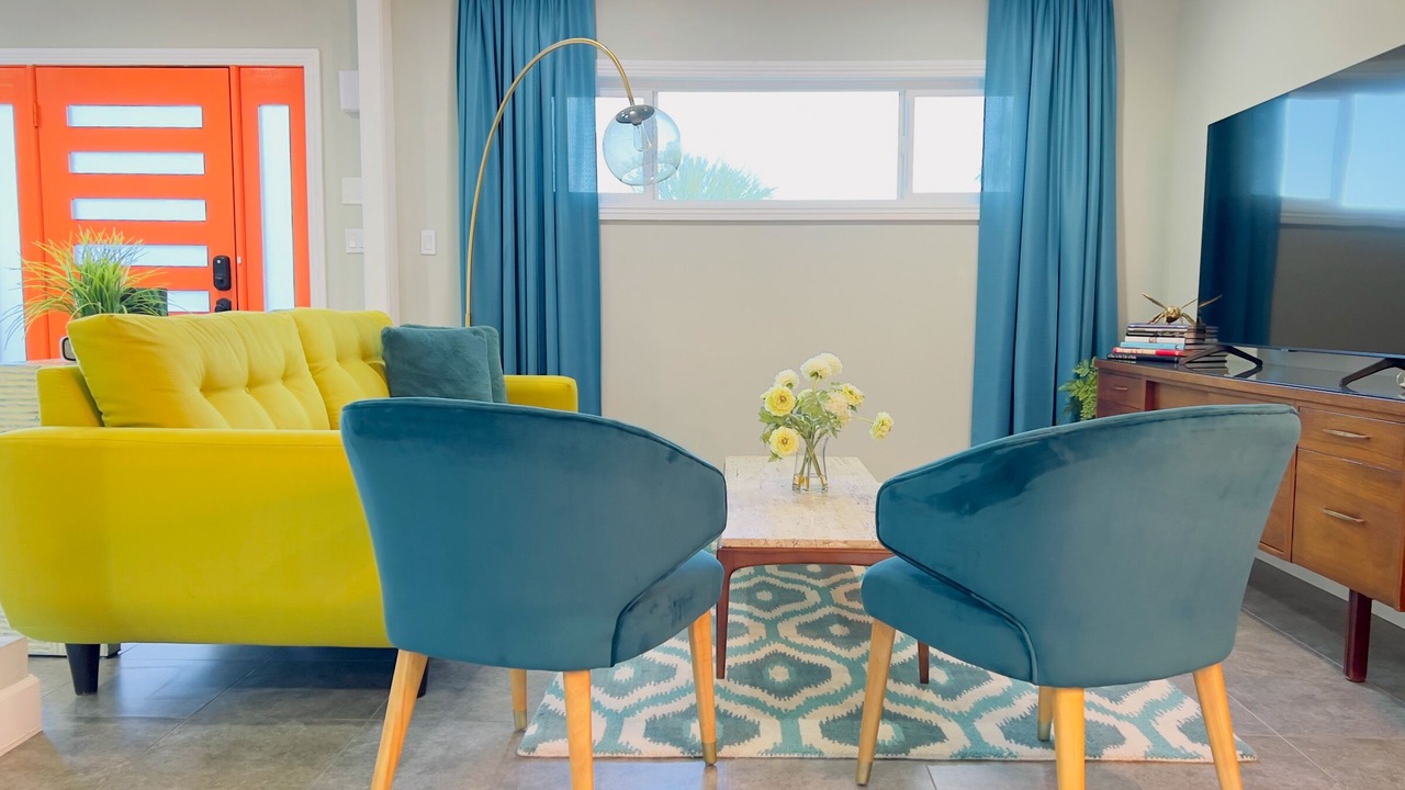 Photo of Livingroom in Sunrise Villas