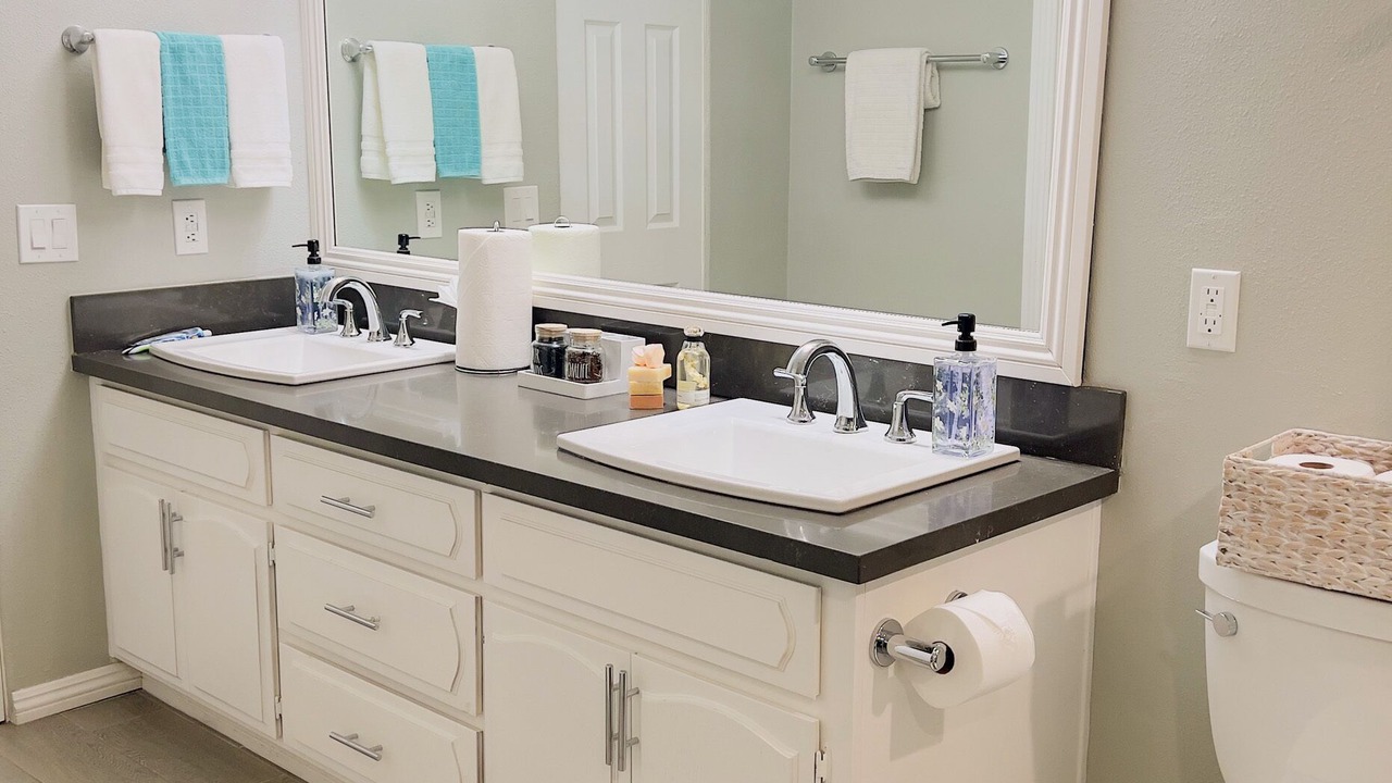 Photo of Bathroom in Sunrise Villas