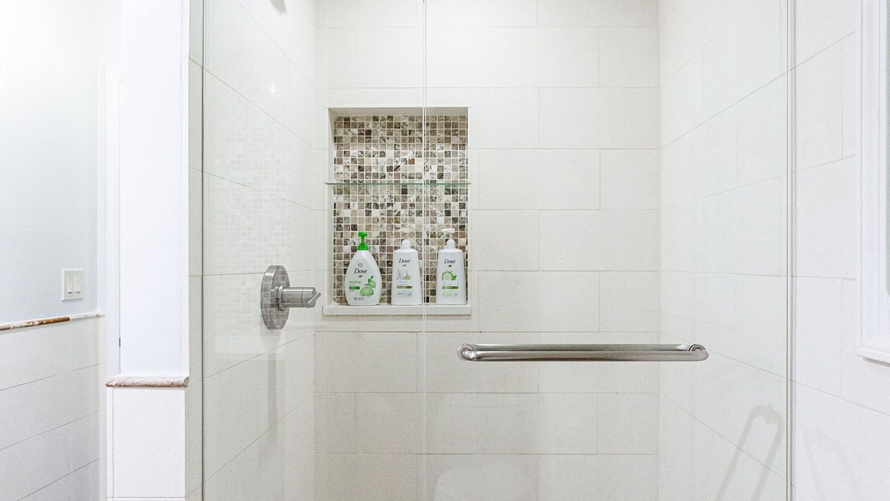 Photo of Bathroom in Kingswood