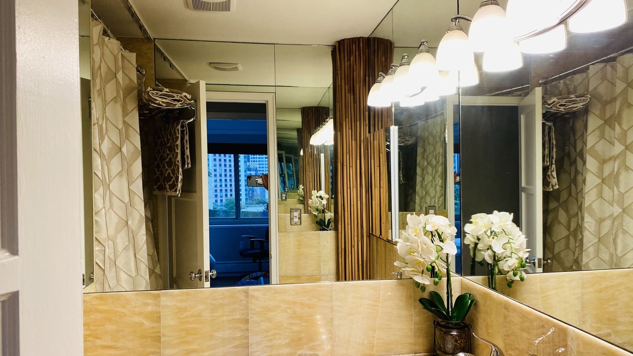 Photo of Bathroom in Downtown Seattle