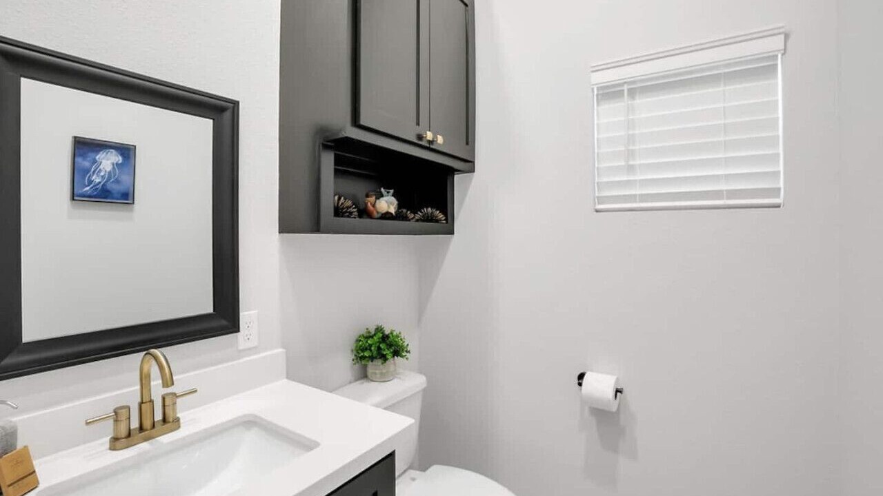 Photo of Bathroom in Flour Bluff