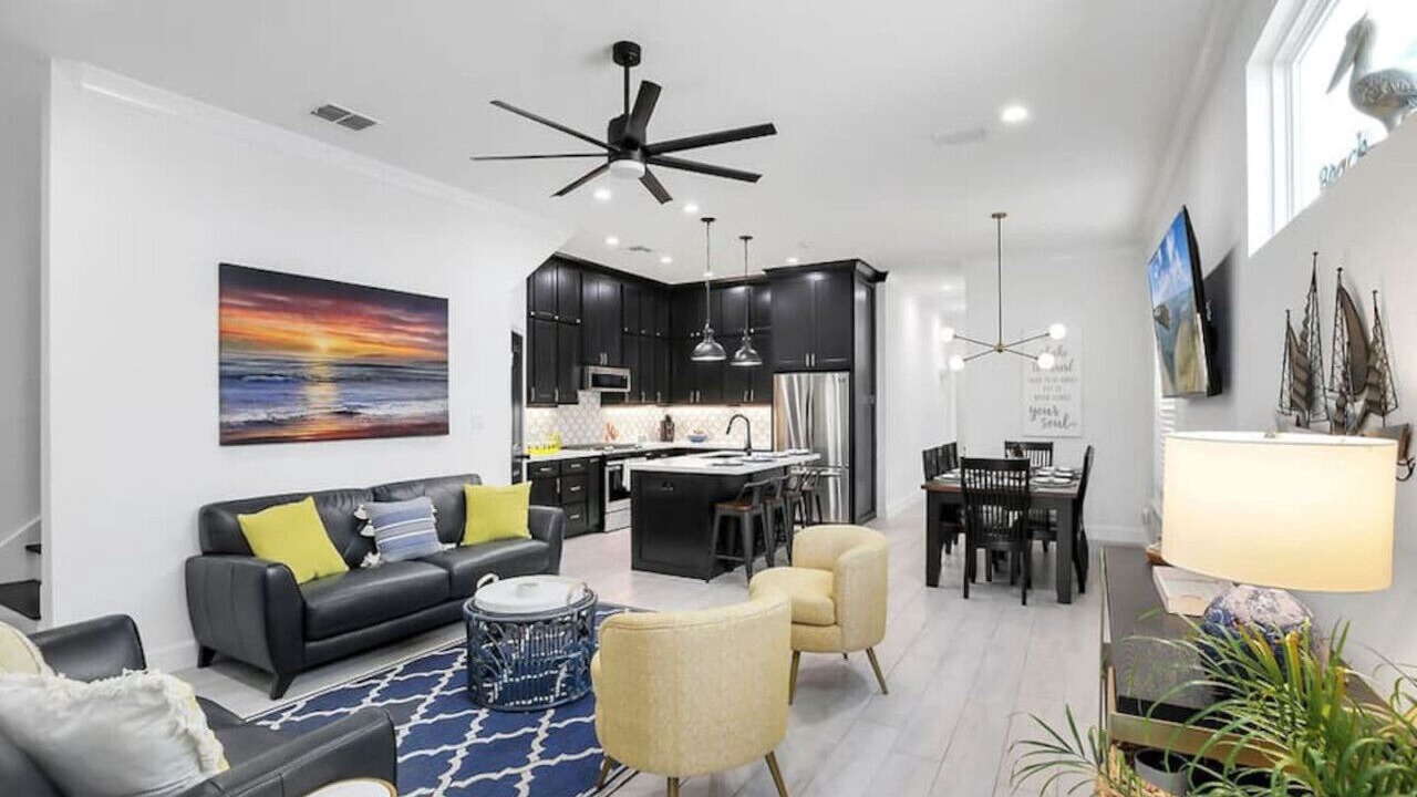Photo of Livingroom in Flour Bluff