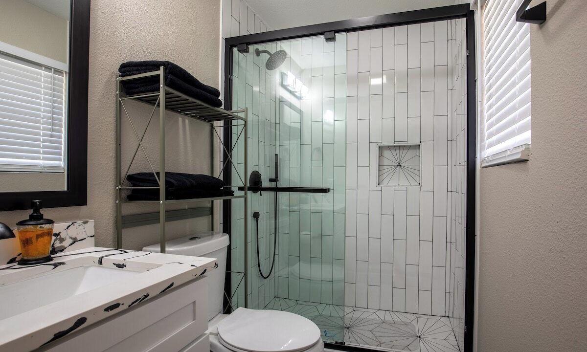 Photo of Bathroom in Rosewood