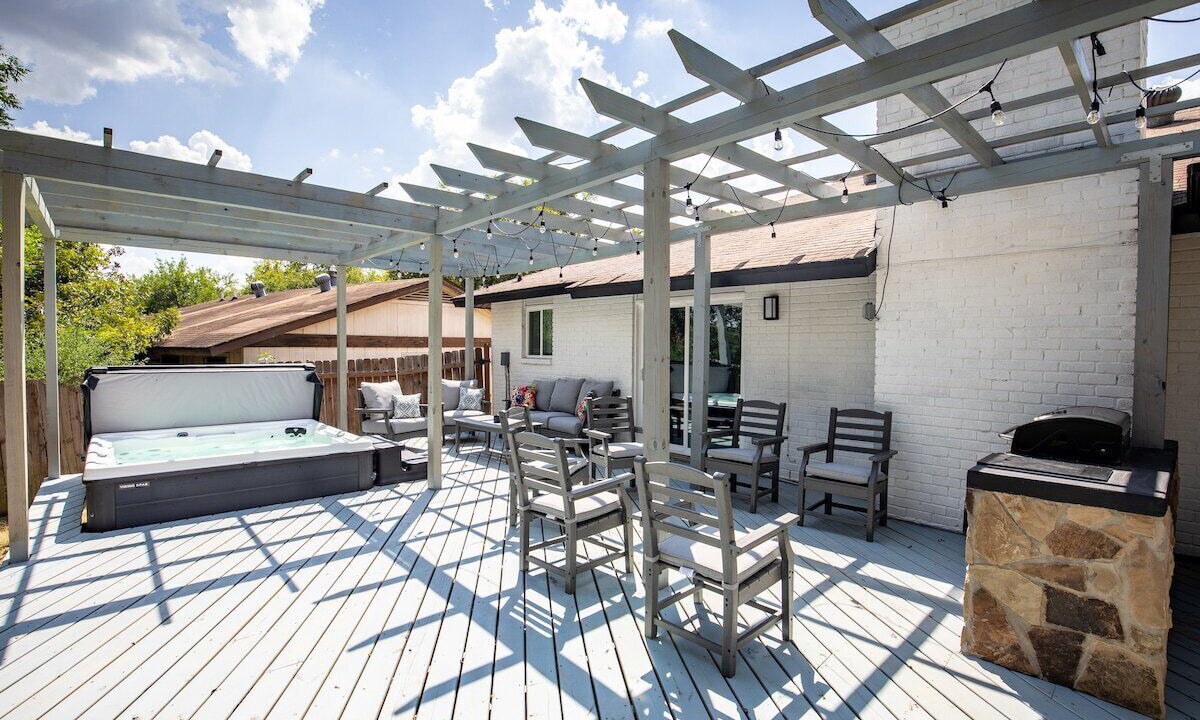 Photo of Patio Balcony in Rosewood