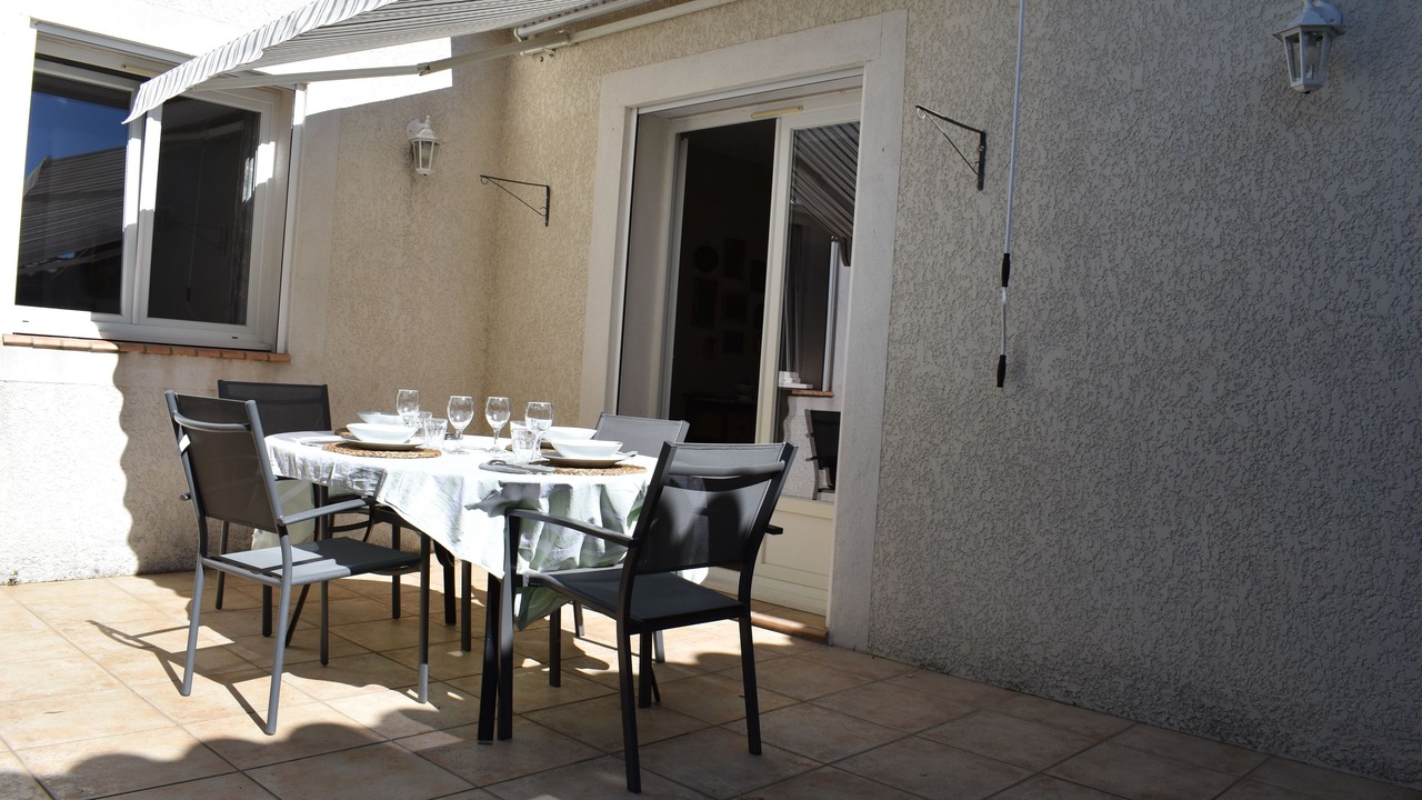 Photo of Outdoor in Cardet