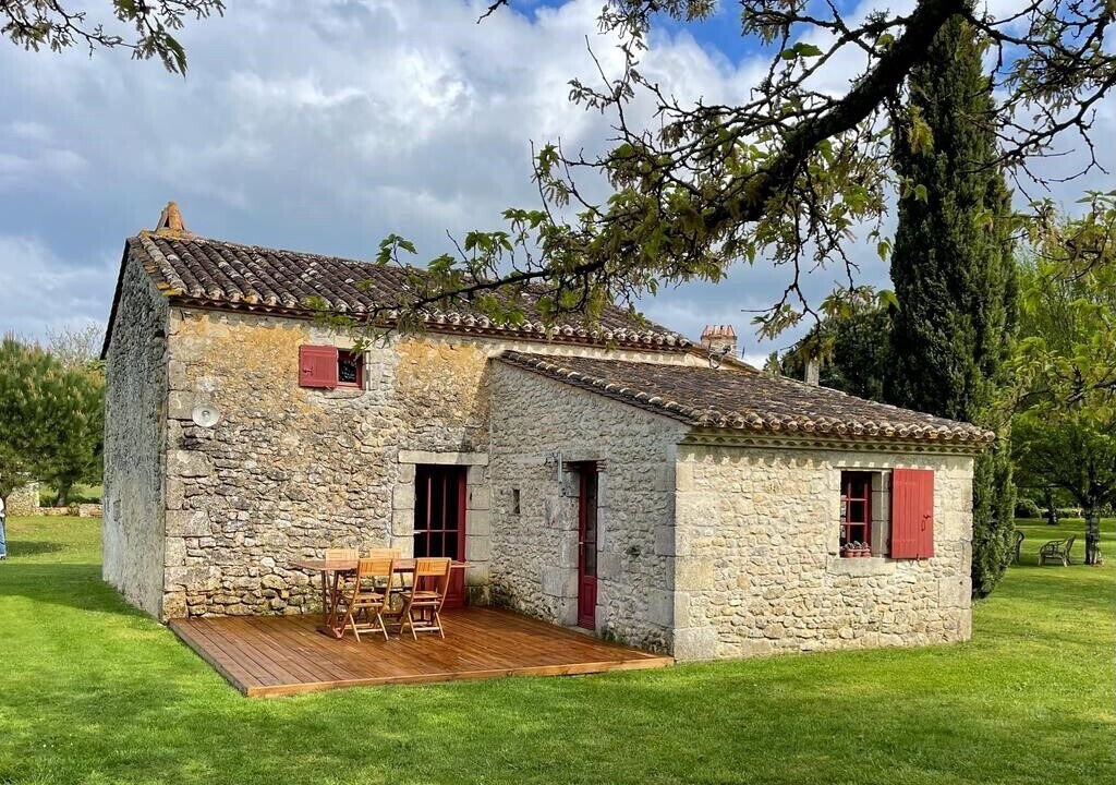 Photo of Outdoor in Saint-Pierre-de-Bat