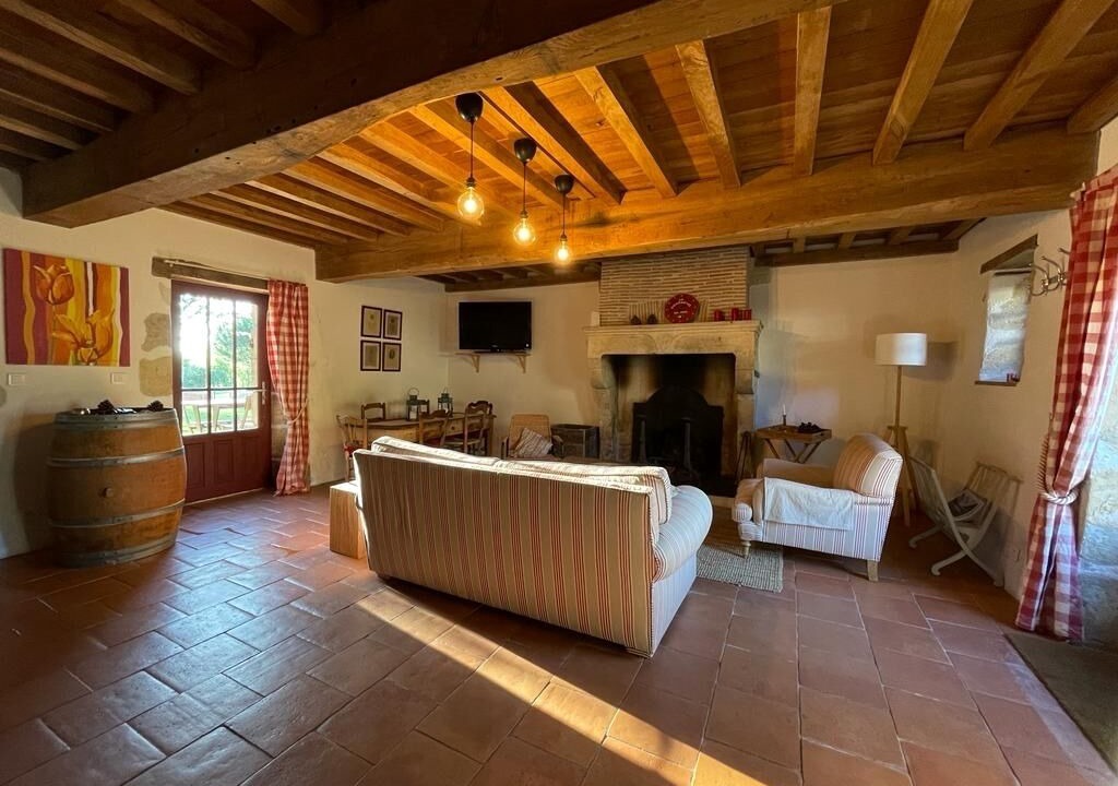 Photo of Livingroom in Saint-Pierre-de-Bat