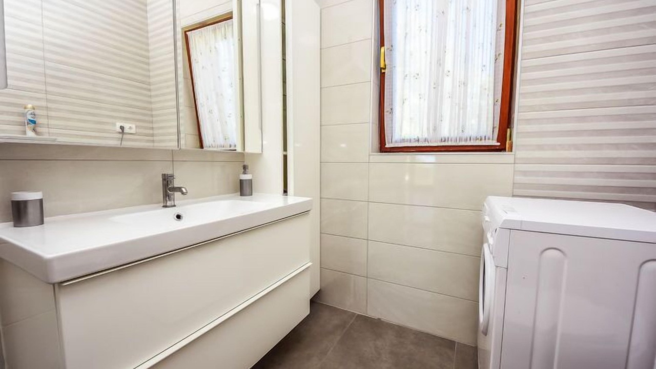 Photo of Bathroom in Murter