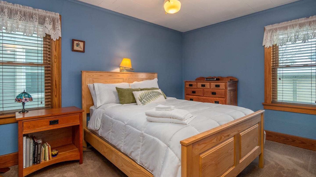 Photo of Bedroom in Kenmore