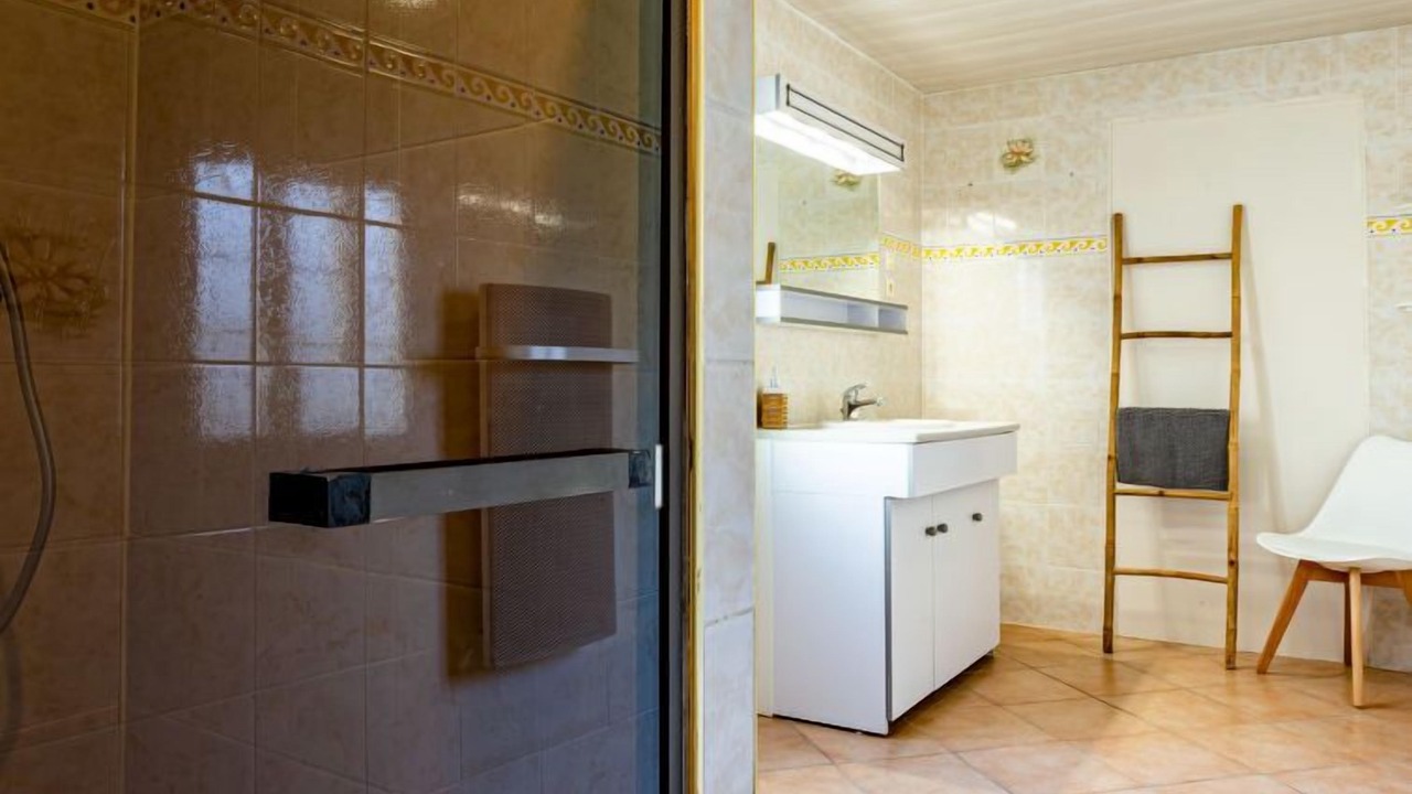 Photo of Bathroom in Pirou