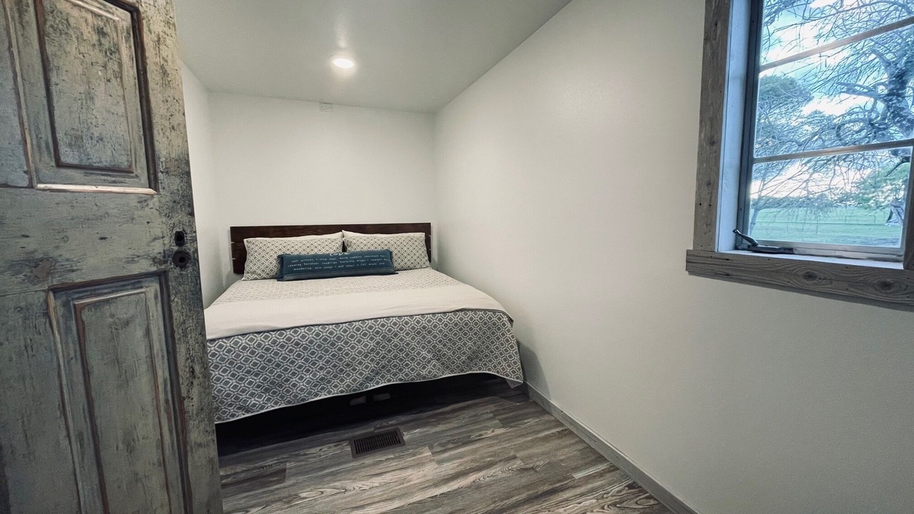 Photo of Bedroom in Lockhart