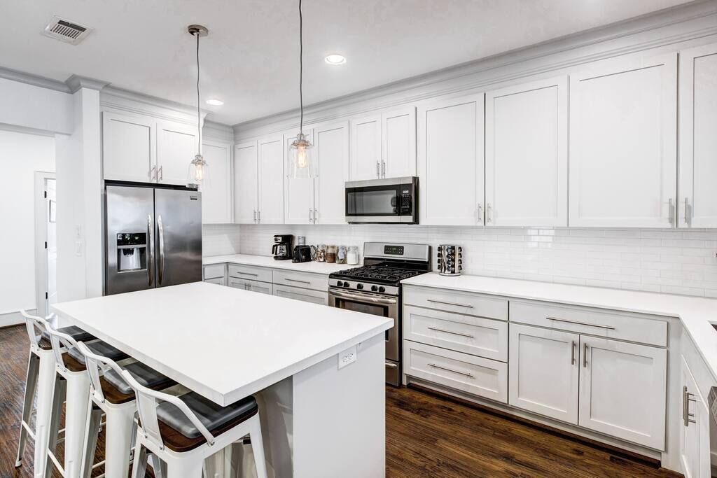 Photo of Kitchen in Greenland Hills