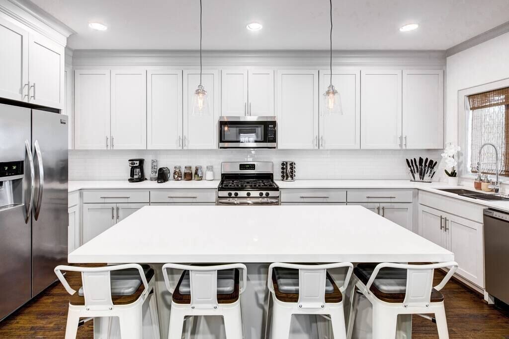 Photo of Kitchen in Greenland Hills