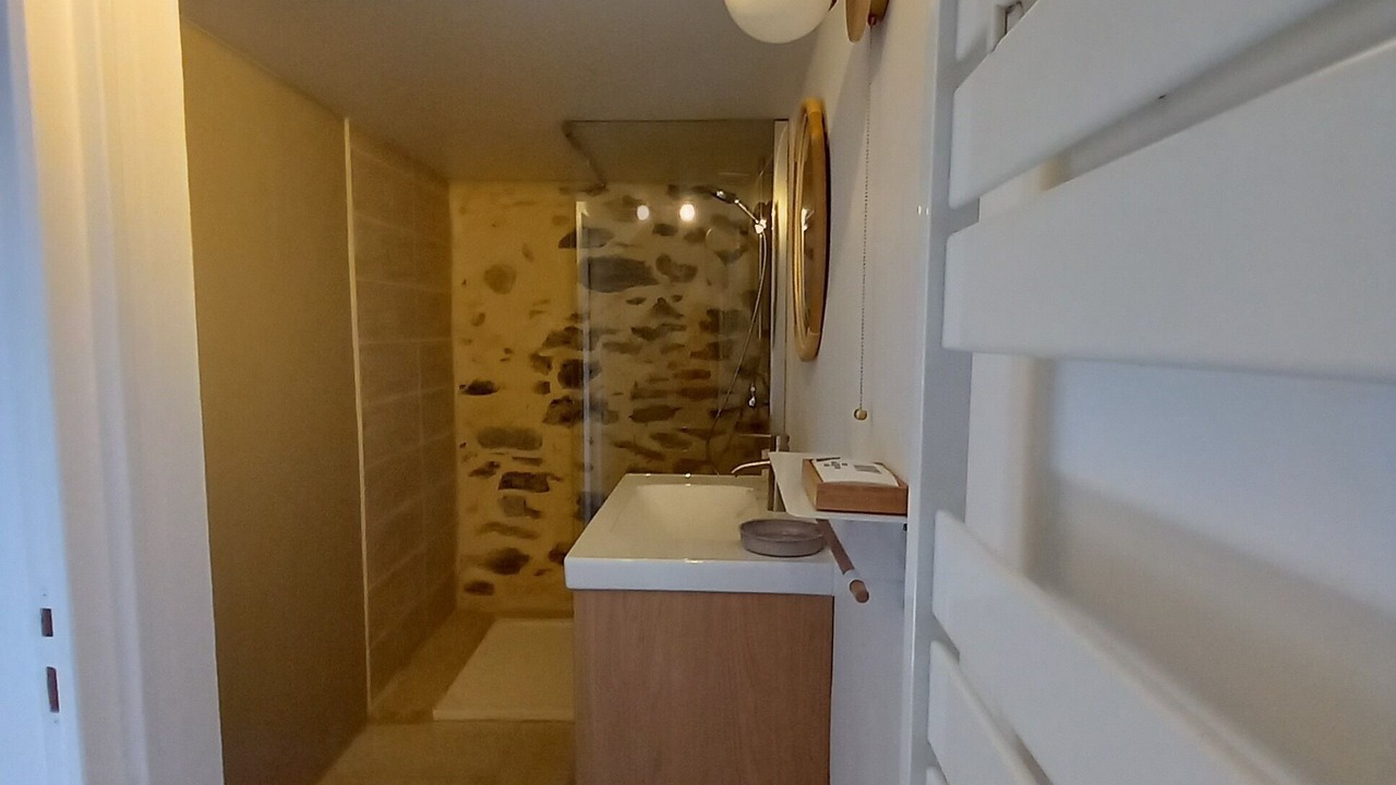 Photo of Bathroom in Lescun