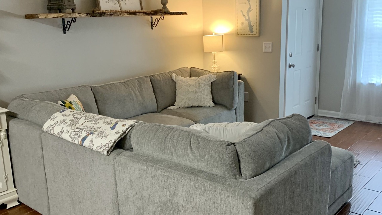 Photo of Livingroom in Lexington