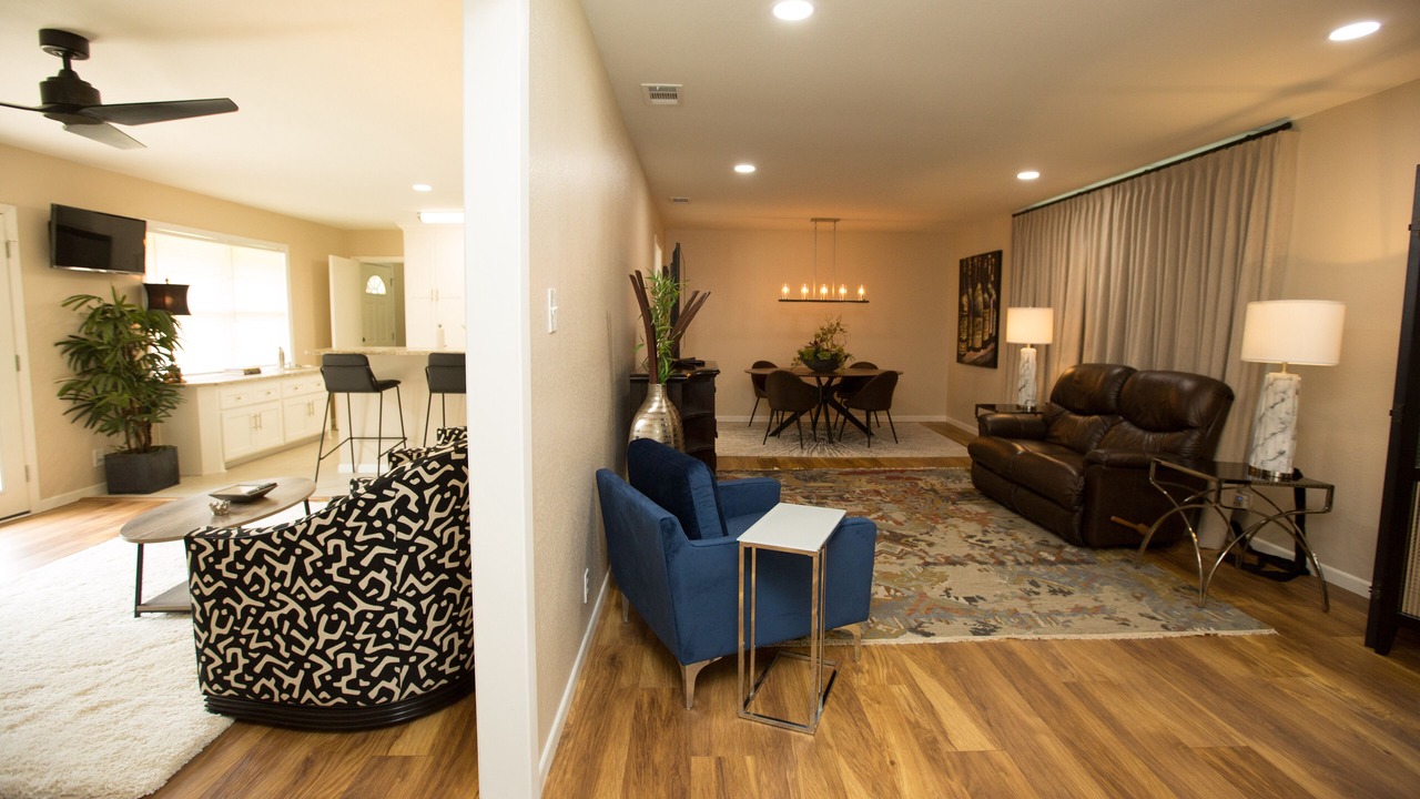 Photo of Livingroom in Tyler