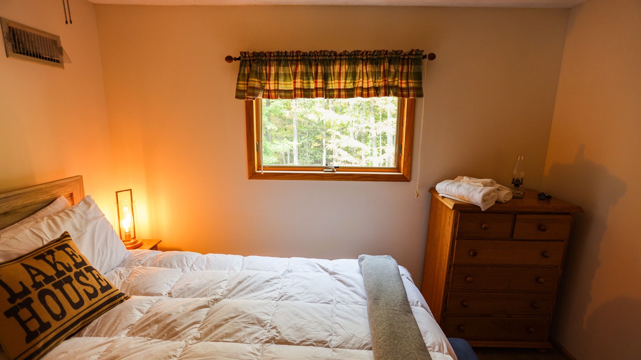 Photo of Bedroom in Hamlin