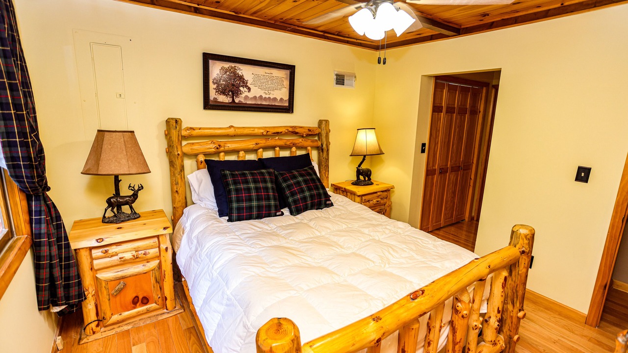 Photo of Bedroom in Hamlin