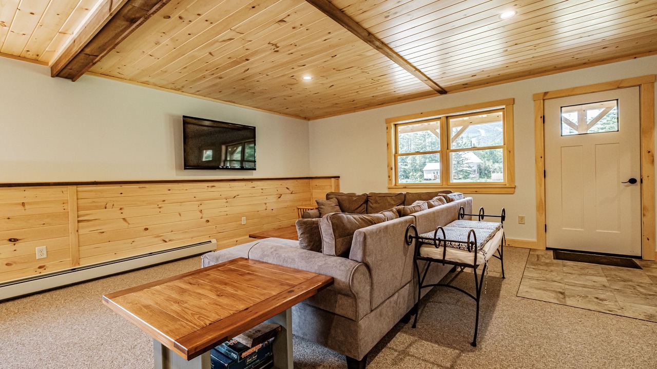 Photo of Livingroom in Sunday River Area