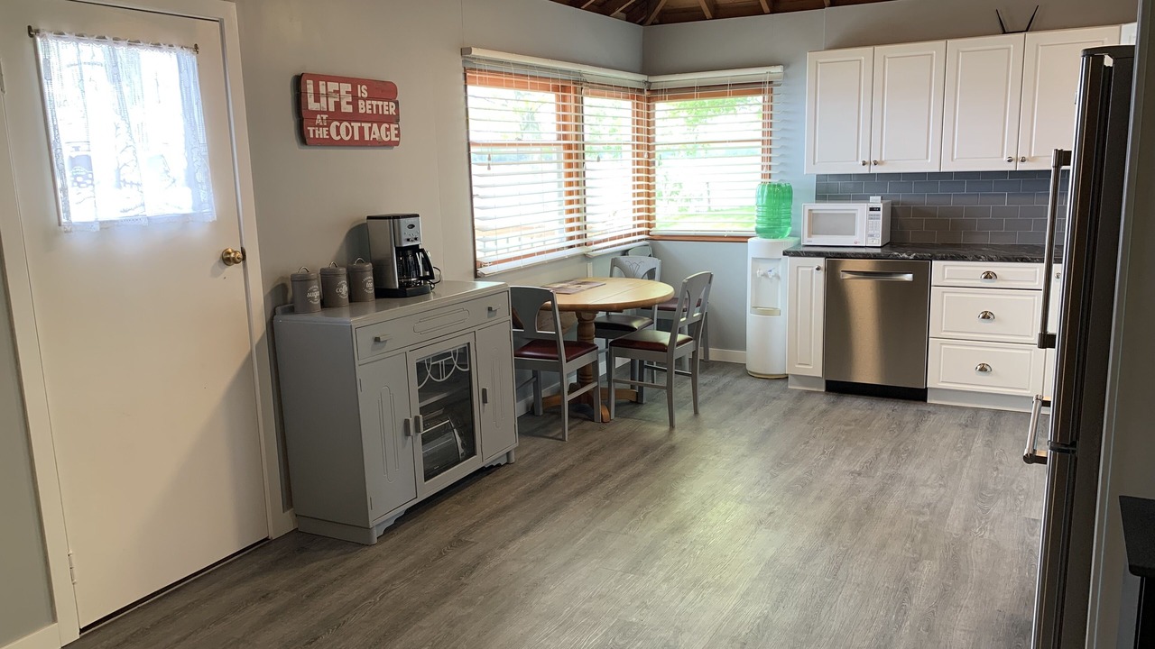 Photo of Kitchen in West Lake