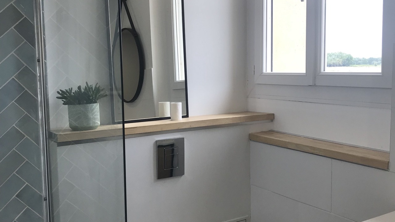 Photo of Bathroom in Saint-Genis