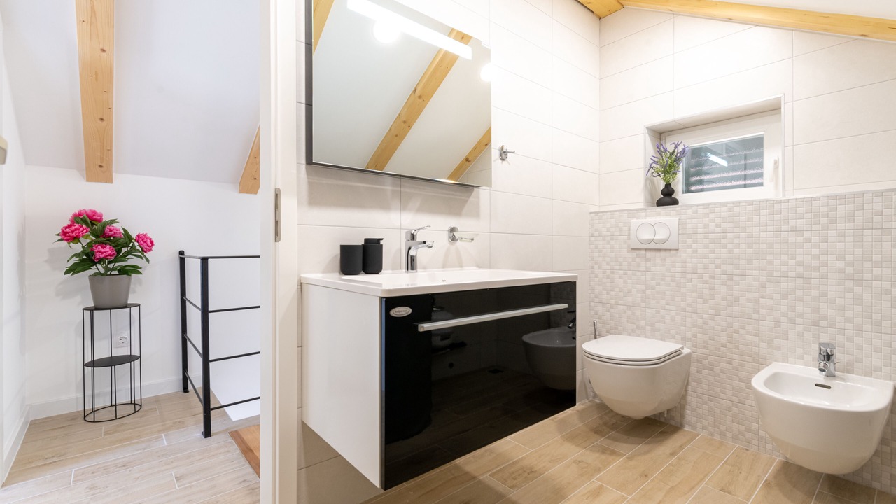 Photo of Bathroom in Gdinj