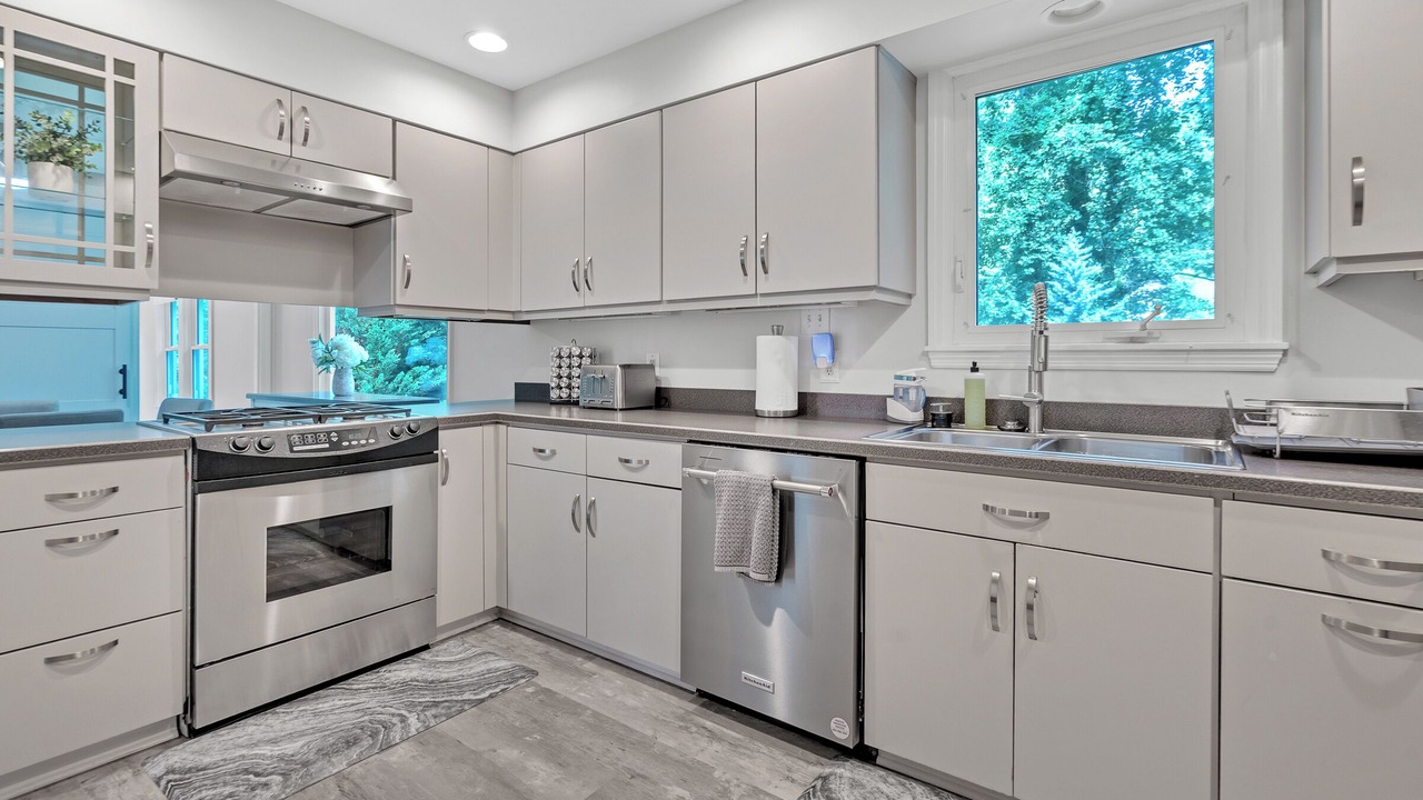 Photo of Kitchen in North Hills