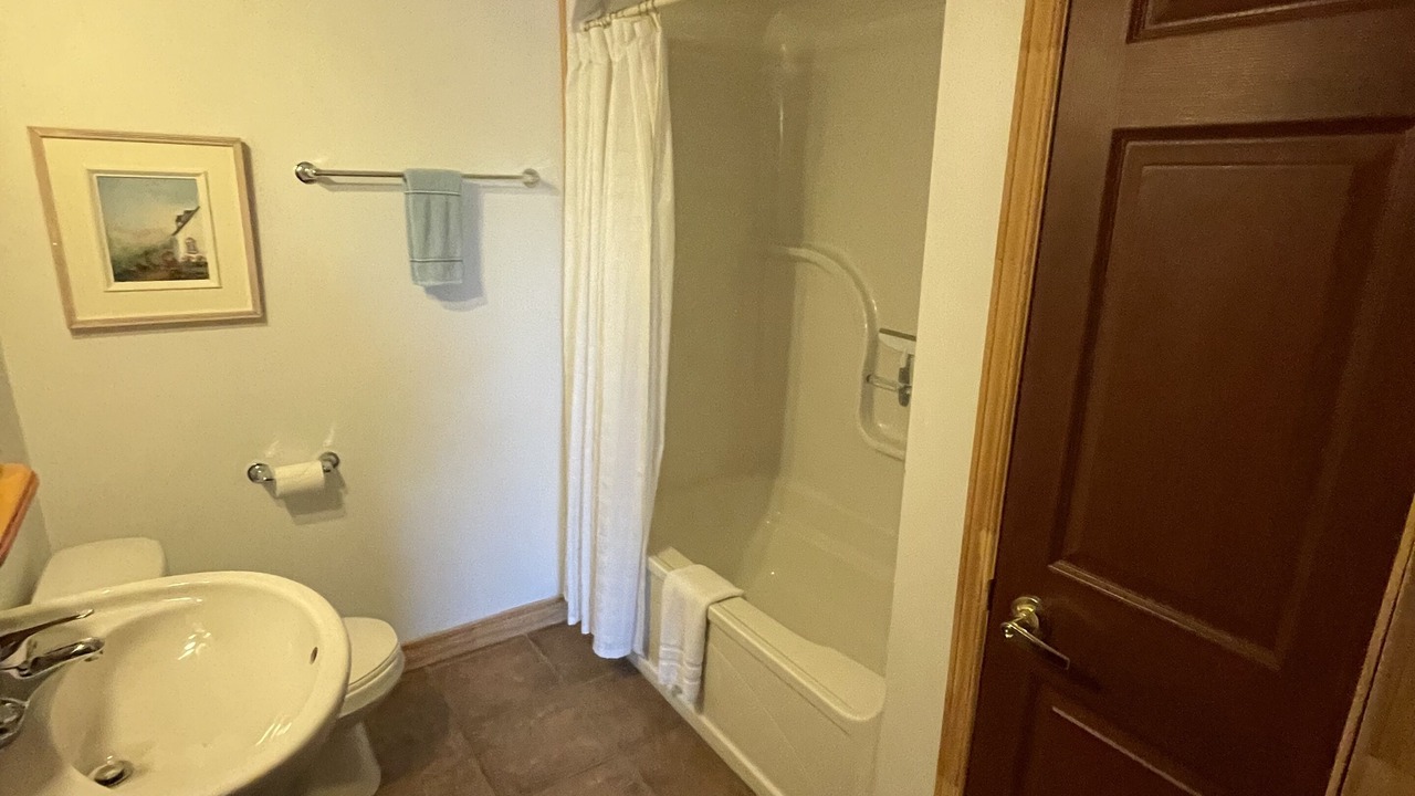 Photo of Bathroom in Lamarche