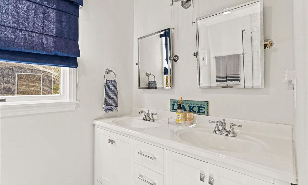 Photo of Bathroom in Queensbury